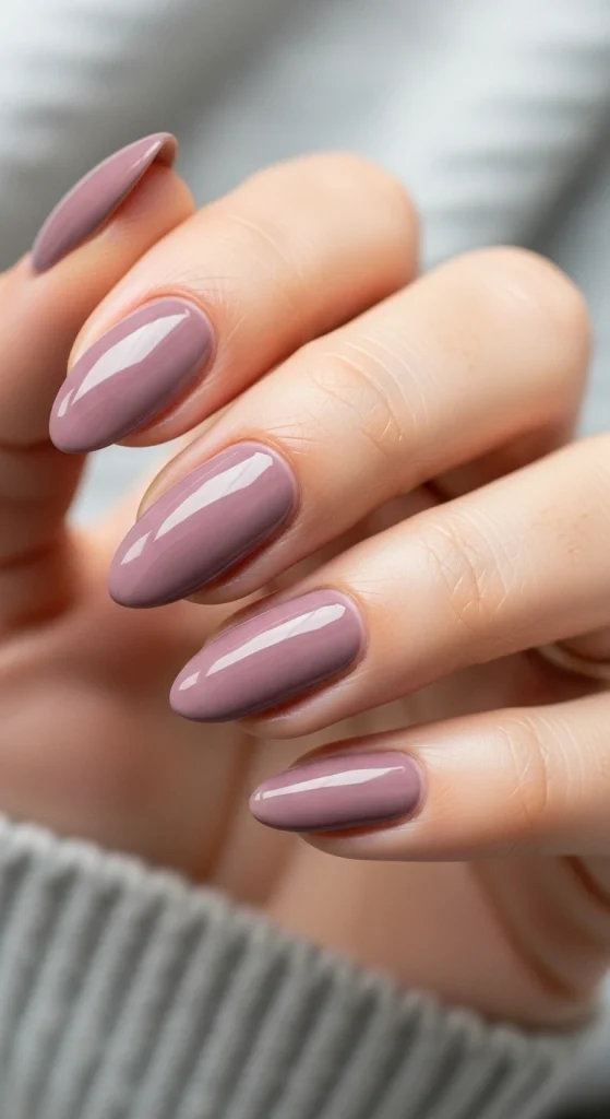 Soft Mauve Nails