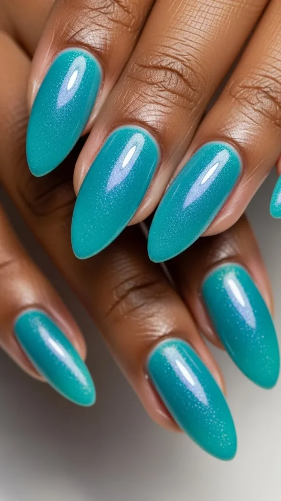 Cool Teal Nails for a Trendy, Fresh Aesthetic
