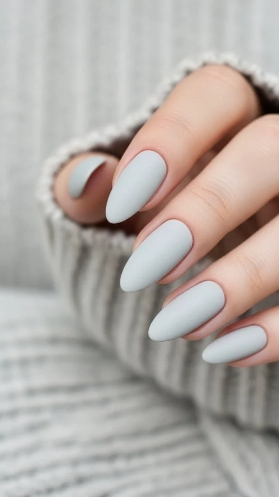 Light Gray Nails for a Subtle Cold-Weather Vibe