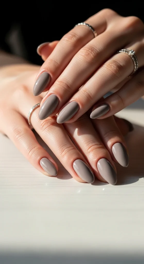 Greige Nails for Everyday Elegance